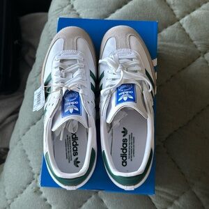 Adidas sambas
